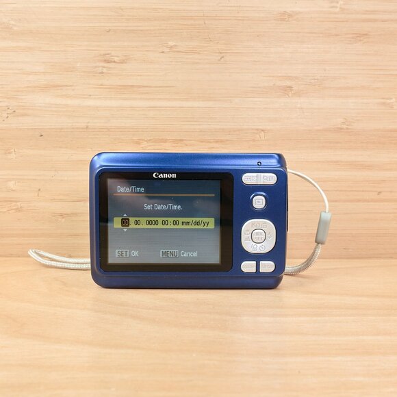 Canon PowerShot A480 / 10MP Digital Camera / Compact Point & Shoot / Tested - Picture 4 of 6